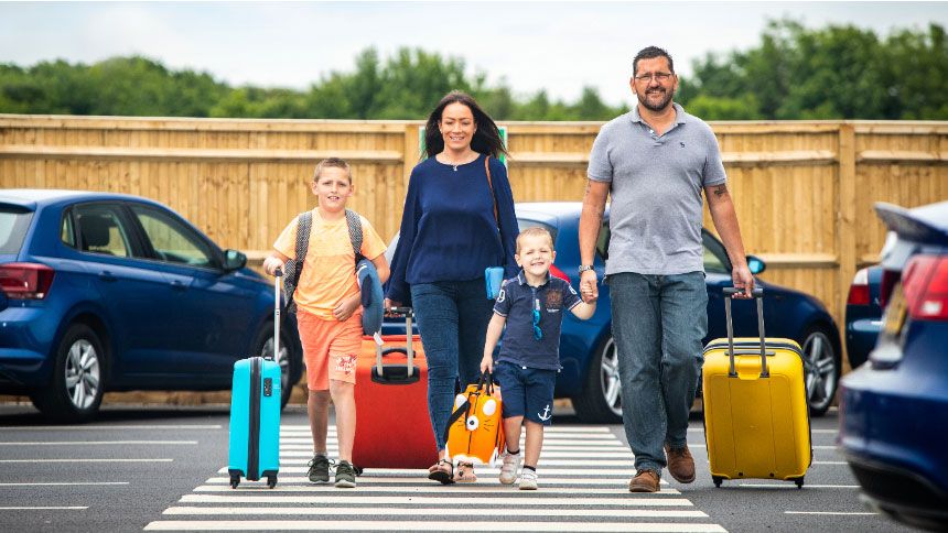 Airport Parking & Hotels - Up to 70% off  + 20% extra Teachers discount at major airports