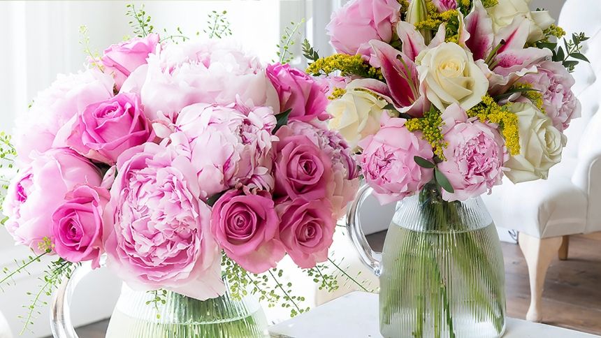 Blossoming Gifts and Flowers - 26% Teachers discount on all bouquets
